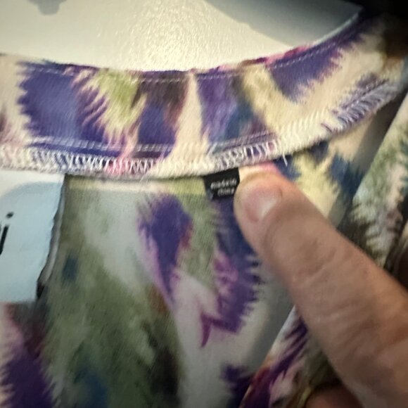 Cabi Womens Multicolor Feather Print V-Neck Short Sleeve Blouse S 100% Polyester - Picture 7 of 9